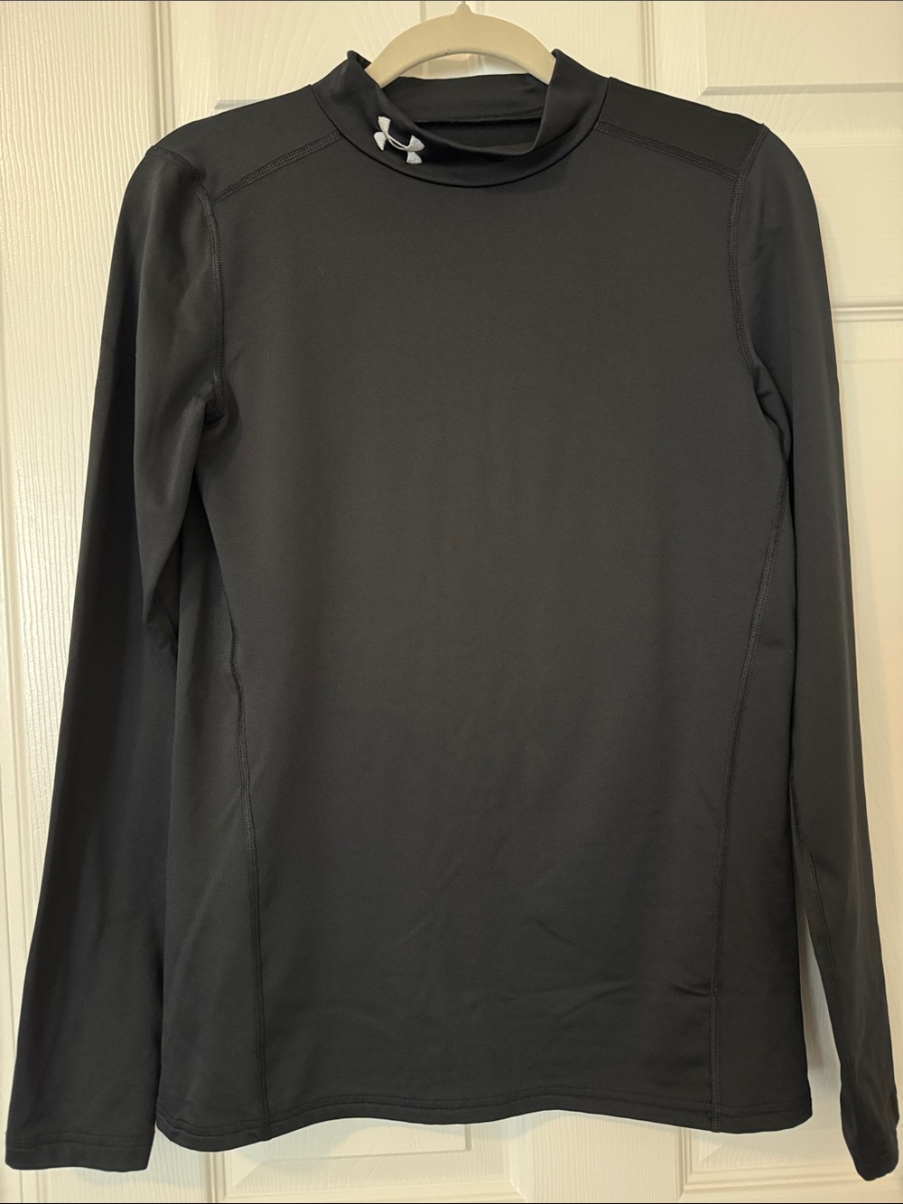 Under Armour Youth XL Black Long-Sleeve Fitted Cold Gear
